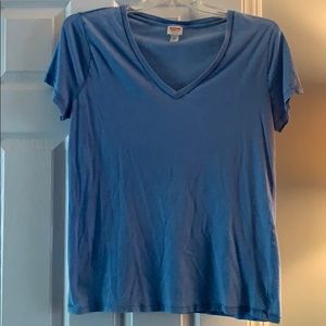 Donating 5/20.  Make offers Group of 3 tee shirts